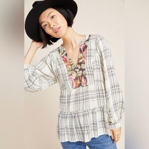 Anthropologie White Plaid Floral Metallic V-Neck Darlene Peasant Top Size XS